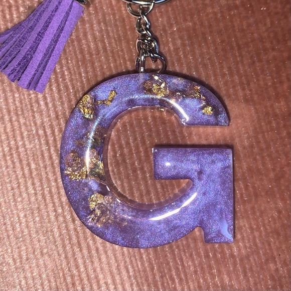 Handmade Resin Name Initials Keychains - Picture 7 of 13